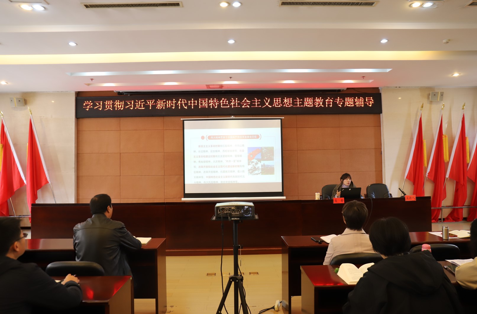 輔導1.jpg 輔導1.jpg